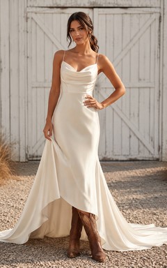Robe de mariée de maternité en dentelle, col carré, manches courtes, jupe longue, style plage.