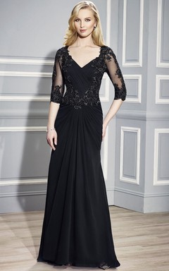 Raffiniertes, bodenlanges Chiffon-Abendkleid mit V-Ausschnitt, halben Ärmeln und Perlenstickerei