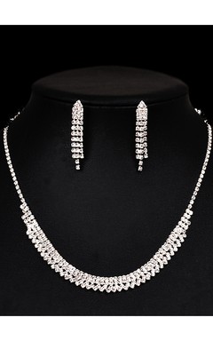 Classic Bridal and Cocktail Party Rhinestone Necklace and Earrings Jewelry Set