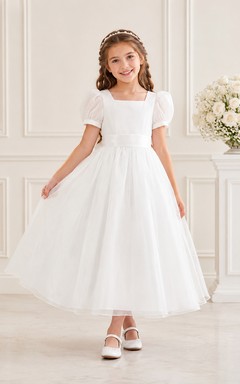 Teelängenkleid aus Tüll mit quadratischem Ausschnitt, Puffärmeln und Blumenmädchen-Flair für Kommunion, Kommun