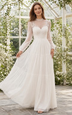 Robe de mariée bohème abordable à col montant, manches longues bouffantes et volants en tulle