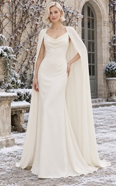 Vestido de invierno sencillo de gasa con cuello drapeado y capa drapeada, ideal para bodas.