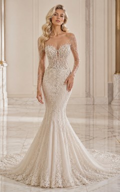 Robe de mariée sirène en dentelle perlée à manches longues illusion et décolleté en cœur