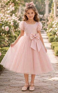 Vestido de niña de las flores, rosa rubor, encaje, tul, corte en A, manga corta, escote redondo, largo midi, lazo en la espalda.