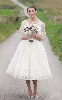 Vestido de novia corto vintage de largo midi con mangas de encaje ilusión de 3/4 y botones.