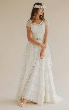 Boho Scoop Neck Cap Sleeve A-Line Tiered Weding Vow Renewal Dress With Court Train