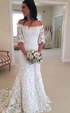 Vintage-Brautkleid im Boho-Stil mit schulterfreiem Ausschnitt, halblangen Ärmeln und Spitze