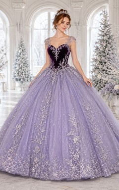 Robe de bal de princesse Quinceañera en velours et dentelle argentée, style hivernal, manches illusion, bonnet lavande.