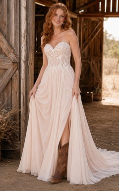 Blush Sweetheart A-Line Wedding Dress with Lace Bodice and Split Tulle Skirt