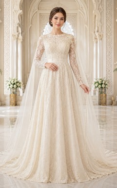 Robe de mariée romantique en dentelle, coupe trapèze, traîne, manches longues et col montant illusion modeste