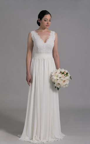 Flowy Beach Wedding Gowns Chiffon Bridal Dresses Dorris Sleeveless V Neck Pleated Chiffon Dress With Lace Bodice