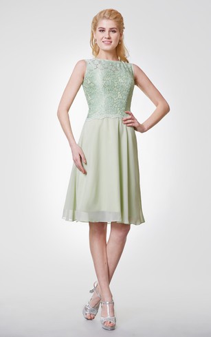 Light Green Bridesmaid Dresses Pale Dress Bateau Neck A Line Chiffon Knee Length Dress With Lace Bodice