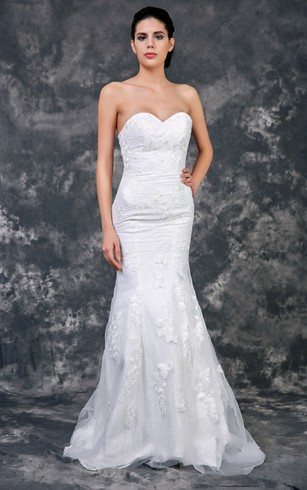 Wedding Dresses for Busty