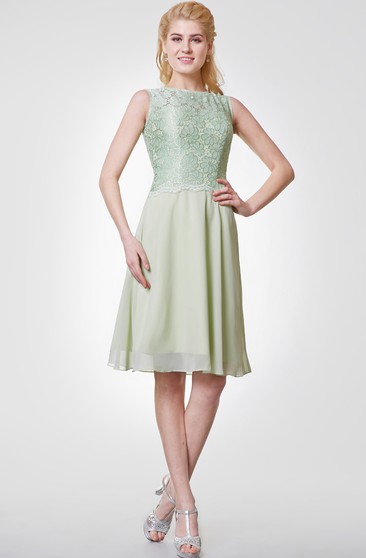 sleeveless short frock for women