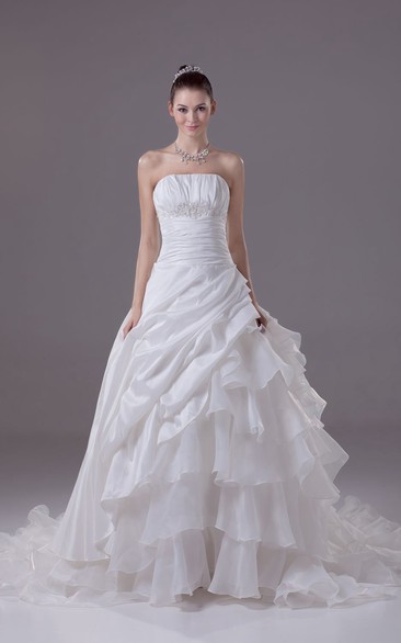 Sweetheart Ruched A-Line Dress With Appliques and Pick-Up Design