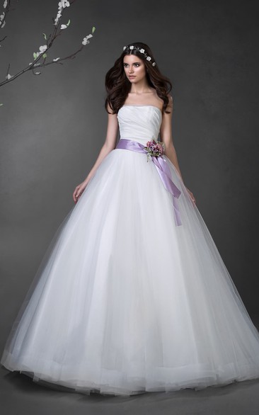 Ball Gown Long Strapless Sleeveless Lace-Up Tulle Dress With Ruching And Flower