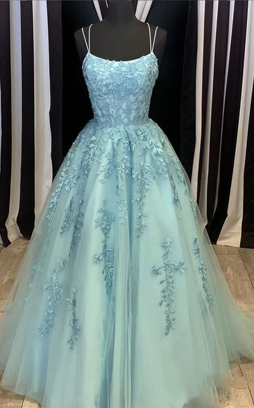 Elegant Lace Floor-length Sleeveless Ball Gown Open Back Prom Dress with Appliques