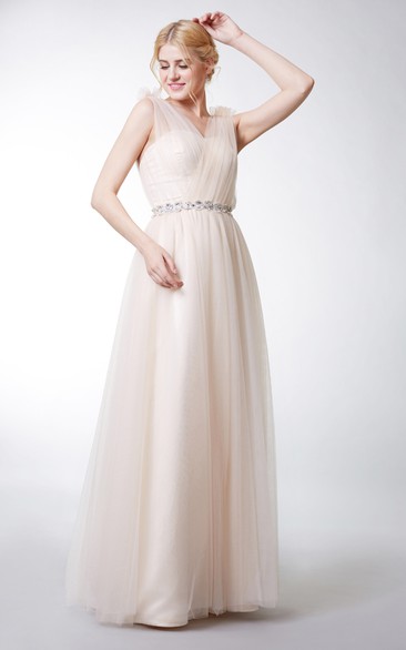 Sleeveless V Neck Pleated Long Tulle Dress With Applique Belt