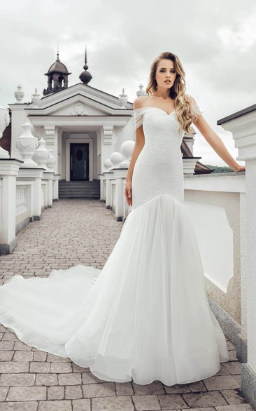 Luxury Off-the-shoulder Trumpet Chiffon and Lace Wedding Dress