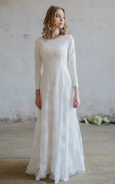 Elegant Lace Scoop Neckline 3/4 Sleeve Modest Wedding Dress