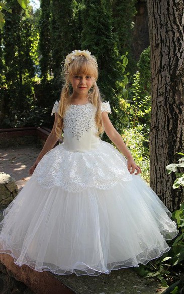 Flower Girl Off-the-shoulder Tulle Ball Gown With Lace