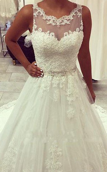 Elegant Illusion Tulle Lace Appliques Wedding Dress Zipper Button Back