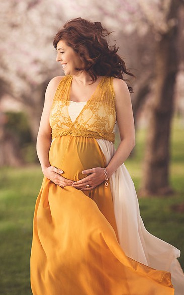 A-line Sleeveless Empire Maternity Dress