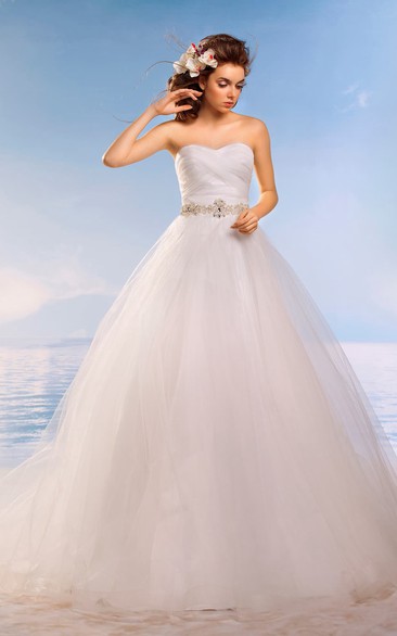 Ball Gown Floor-Length Sweetheart Sleeveless Corset-Back Tulle Dress With Waist Jewellery And Ruching