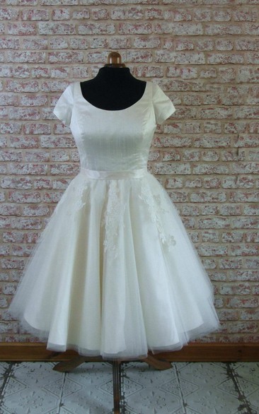 Short Sleeve Tulle and Satin A-Line Dress With Lace Appliques