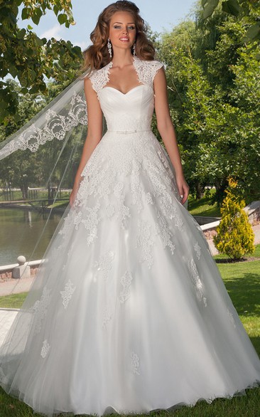 A-Line Cap-Sleeve Floor-Length Ruched Sweetheart Tulle Wedding Dress With Appliques And Cape