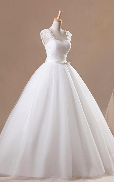 Ball Gown Mini Straps Sweetheart Sleeveless Bell Cap Flower Chapel Train Corset Back Straps Tulle Lace Dress