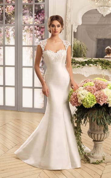 Trumpet Floor-Length Queen-Anne Cap-Sleeve Keyhole Satin Dress With Lace