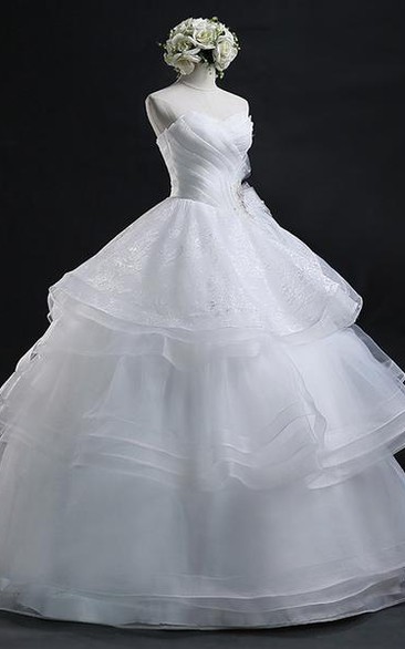 Ball Gown Sweetheart Organza Wedding Dress With Lace
