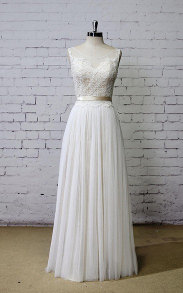Scoop Neck A-Line Tulle and Lace Dress With Pleats and Satin Sash