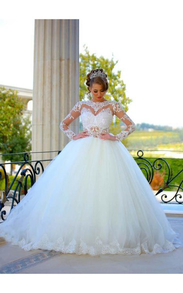 Delicate Long Sleeve Tulle Wedding Dress Ball Gown Lace Appliques