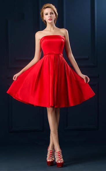 Casual Strapless Knee length Dress with Corset Back