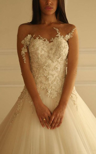 Delicate Sweetheart Tulle Princess Wedding Dress With Flowers Appliques