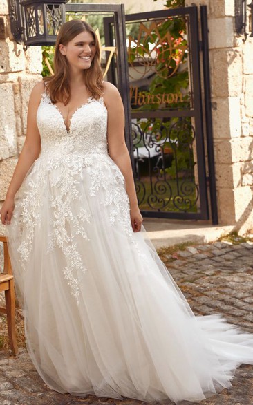 Romantic Lace Floor-length Train Sleeveless A Line Open Back Wedding Dress with Appliques