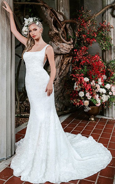 Modern Square Trumpet Lace Floor-length Sleeveless Wedding Dress 