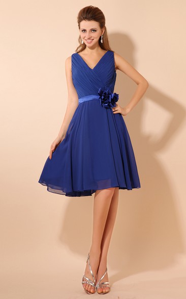 V-Neck Knee-Length Dress With Ruching and Flower
