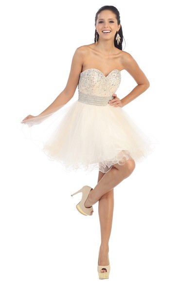 A-Line Short Sweetheart Sleeveless Tulle Backless Dress With Beading And Ruffles