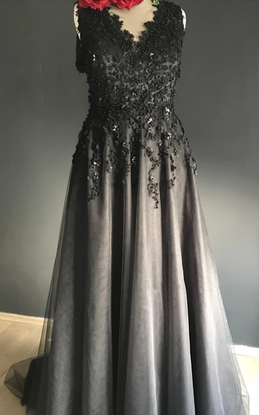 Sheath Black Wedding Dress V-neck Sleeveless Zipper Deep-V Back With  Appliques Lace Sequins
