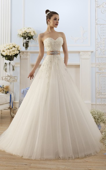 A-Line Maxi Sweetheart Sleeveless Lace-Up Tulle Dress With Appliques And Waist Jewellery
