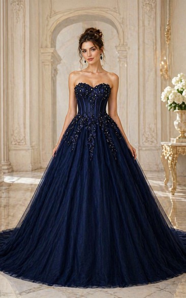 Luxuriöses, marineblaues, trägerloses Ballkleid mit Spitzenapplikationen für formelle Anlässe wie Abschlussball oder Gala