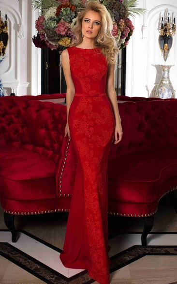 Pencil Appliqued Floor-Length Bateau Sleeveless Lace Prom Dress With Low-V Back