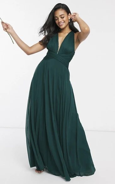 Sexy Sleeveless And Straps Back With Ruching Plunging Neckline Bridesmaid Dress
