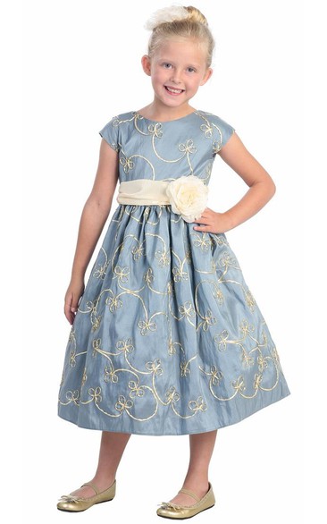 Tea-Length Floral Bowed Cap-Sleeve Taffeta Flower Girl Dress With Embroidery