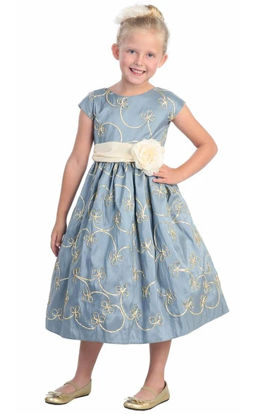 Tea-Length Floral Bowed Cap-Sleeve Taffeta Flower Girl Dress With Embroidery