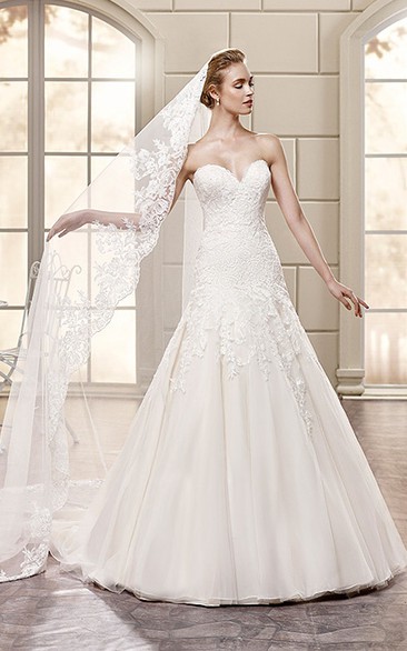 A-Line Sweetheart Maxi Tulle Wedding Dress With Appliques