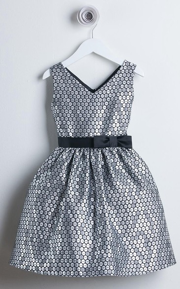V-Neck Sleeveless Bowed Satin Flower Girl Dress